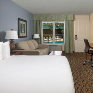 Ocean Breeze Inn Vero King Pool View