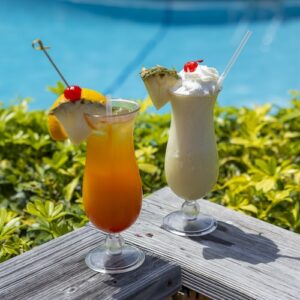 colorful cocktails at OBI Vero pool